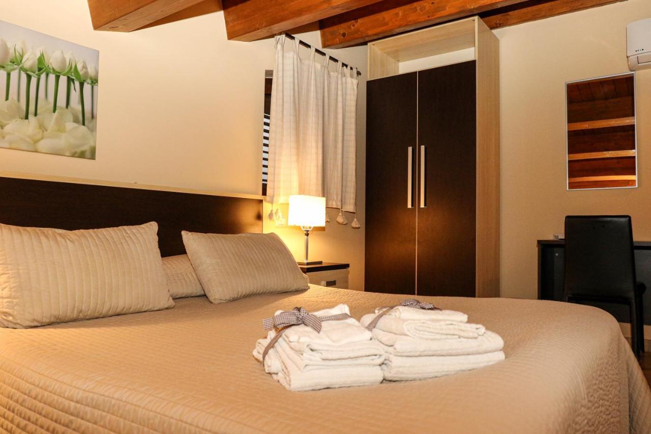 B&B Il Girasole Capo dʼOrlando エクステリア 写真
