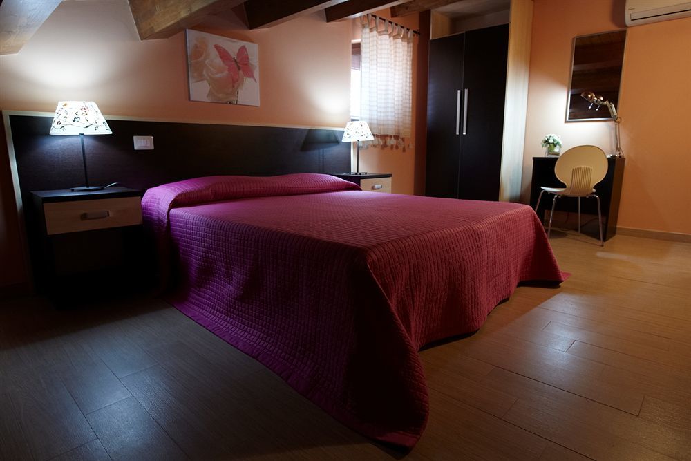 B&B Il Girasole Capo dʼOrlando エクステリア 写真
